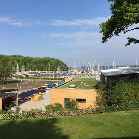 Ferienwohnung Yachthafen-Foerdeblick Глюксбург Экстерьер фото